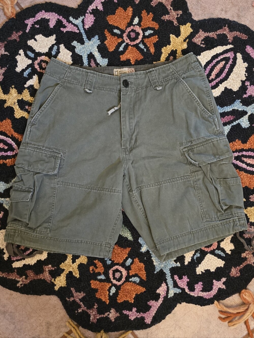 🔥🔥Y2K Men's Olive Green Cargo Shorts - S&B Ouality APPAREL OUTFITTERS🔥🔥sz 32